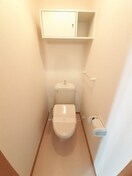 トイレ クリスタル　Ｃ
