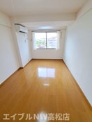  プレステージ伏石