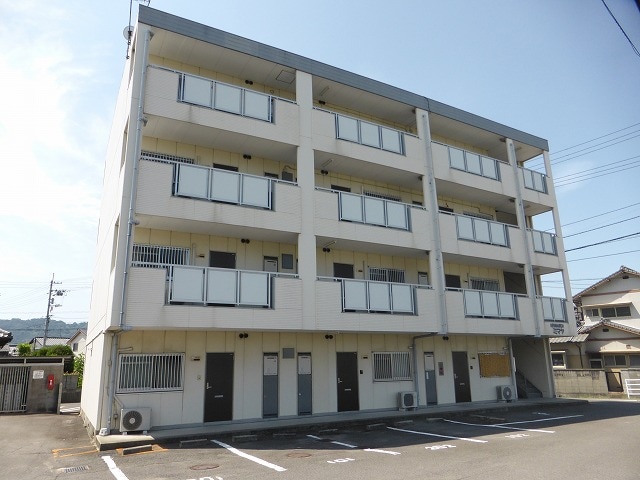 外観写真 ニューマリッチミマヤ