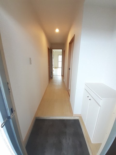 玄関 ニューマリッチミマヤ