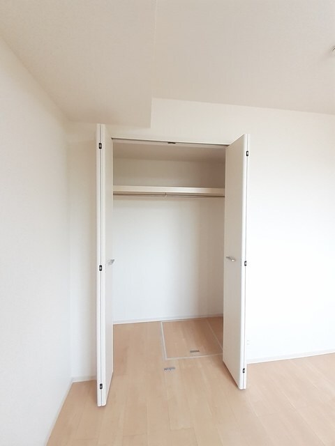 収納 アグレアーブルⅤ