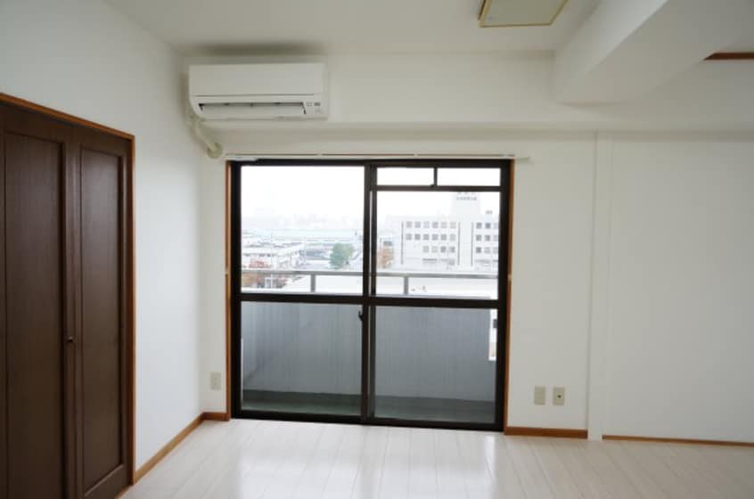  ロイヤルハイツ茜