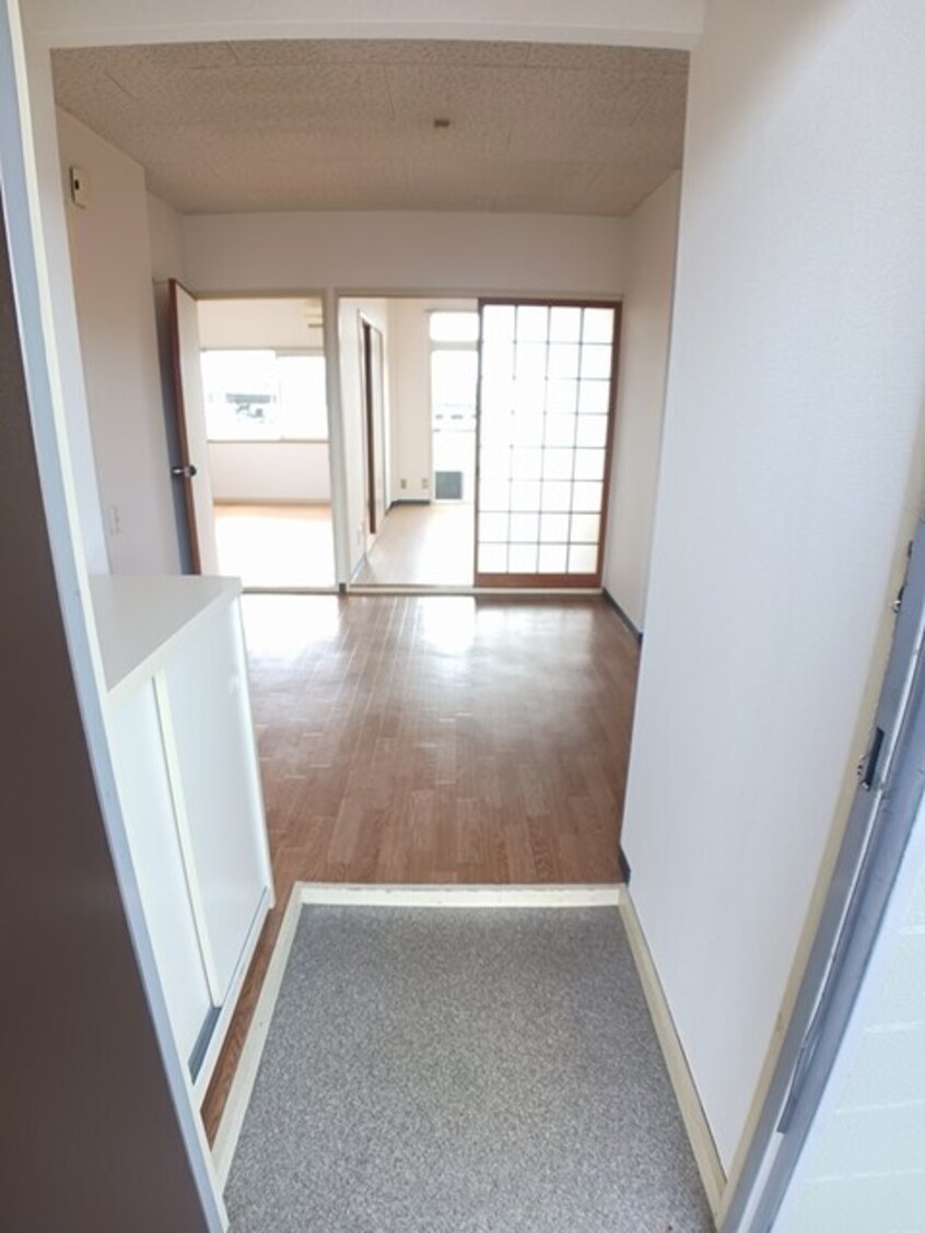 玄関 エルディム　トミダ