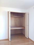 収納 リバーサイド・佐野