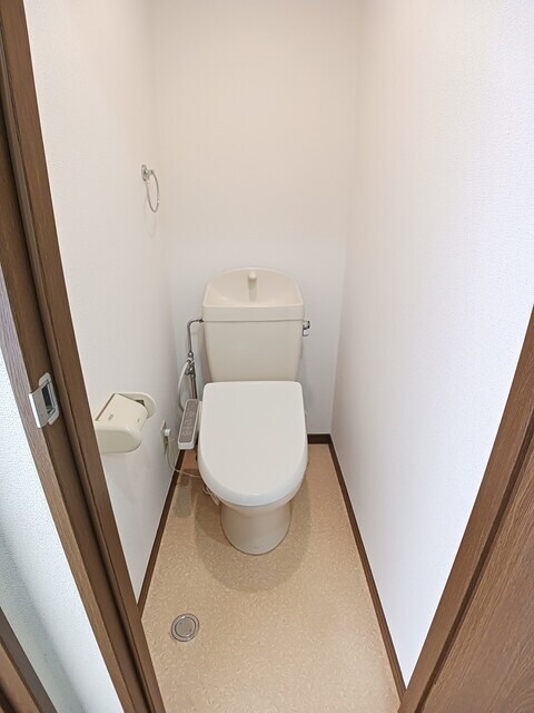 トイレ カーサ　木太