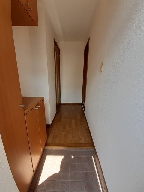 玄関 サンブリーゼ東山　Ａ