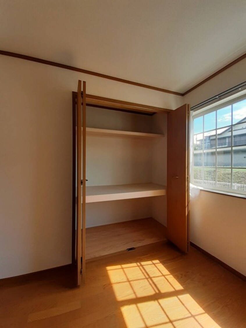 収納 グランディール堀越　ⅡＢ