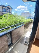 庭 プランタンフルールＡ