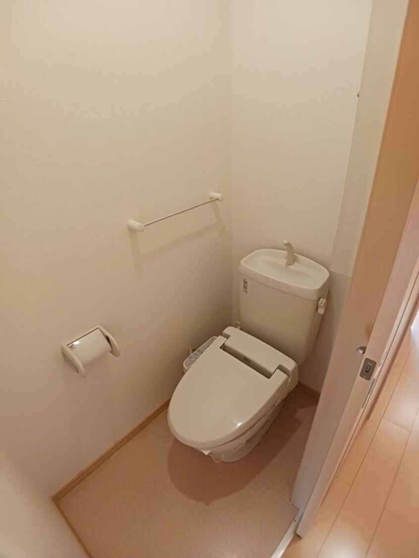 トイレ リバーヒルＡ