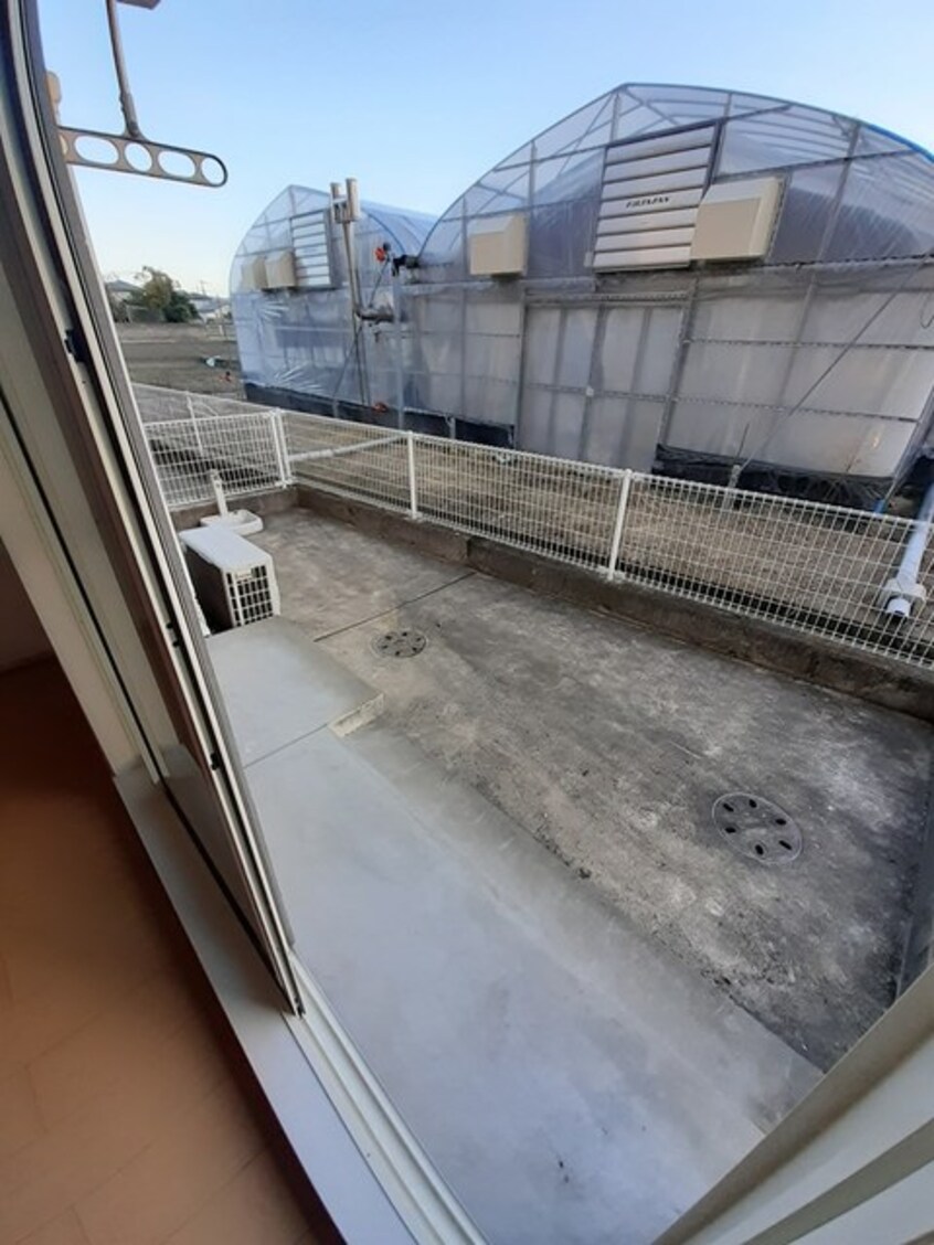 庭 リバーヒル２　Ｂ