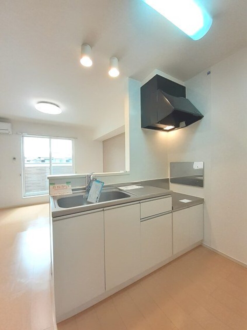 キッチン サン　クレスト