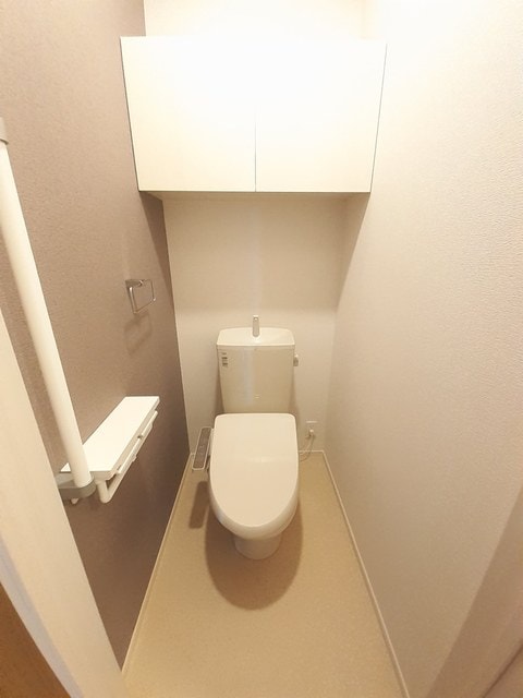 トイレ プレッソ春日