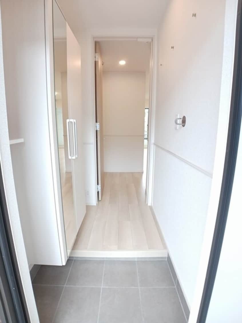 玄関 ルイ・メゾン