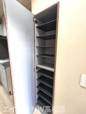  シャリンティア