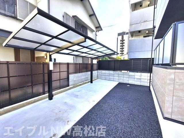  シャリンティア