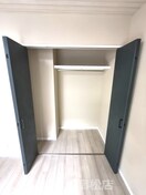  シャリンティア