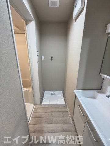  シャリンティア