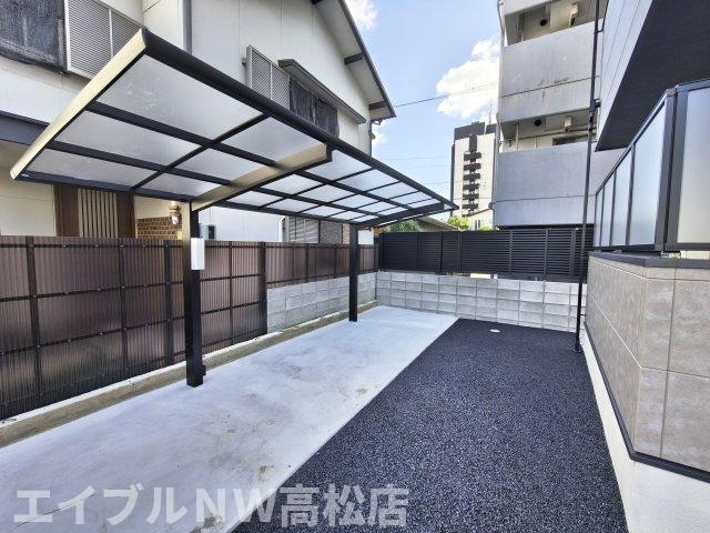  シャリンティア