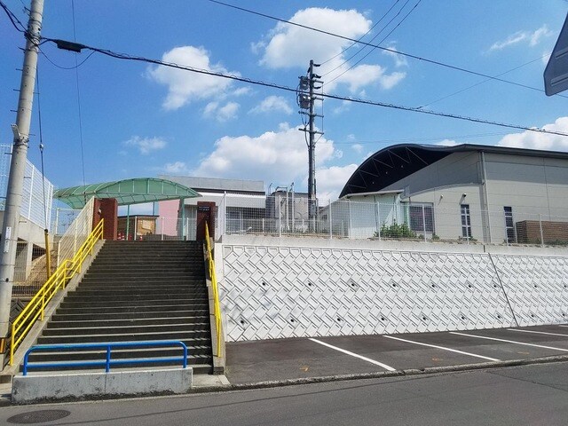 つくし幼稚園 0.5km ブリアン・ルミエール