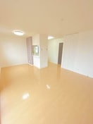  シャーメゾン空港通り B棟