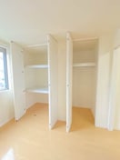  シャーメゾン空港通り B棟