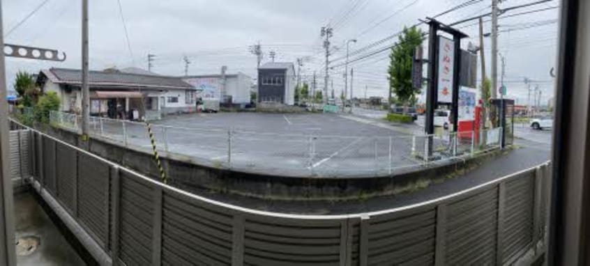  シャーメゾン空港通り B棟