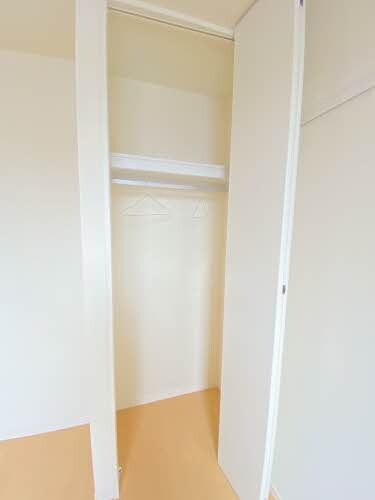  シャーメゾン空港通り B棟