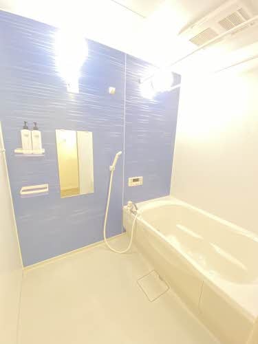  シャーメゾン空港通り A棟