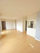  シャーメゾン空港通り A棟