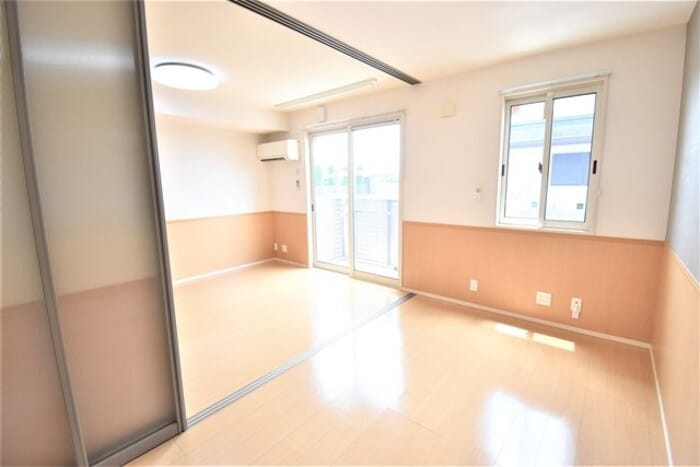 洋室５帖～ＬＤＫ１０．１帖 ベル ジュネス K