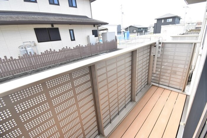 バルコニー ベル ジュネス K