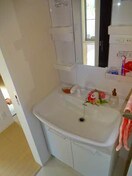  シャーメゾン上林 B棟