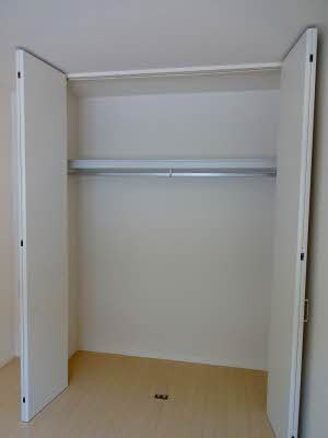  シャーメゾン上林 B棟