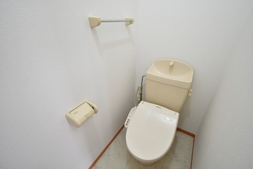 温水洗浄暖房便座 グレイスフルＹ B棟