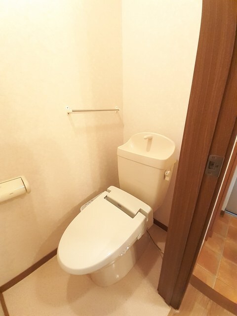 トイレ カーサ木太Ⅱ