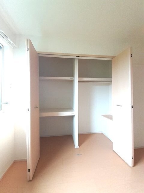 収納 ナリッシュＬｅｅ　Ⅱ