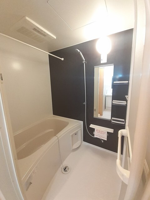 バス／シャワールーム等 リバーサイド・三日月