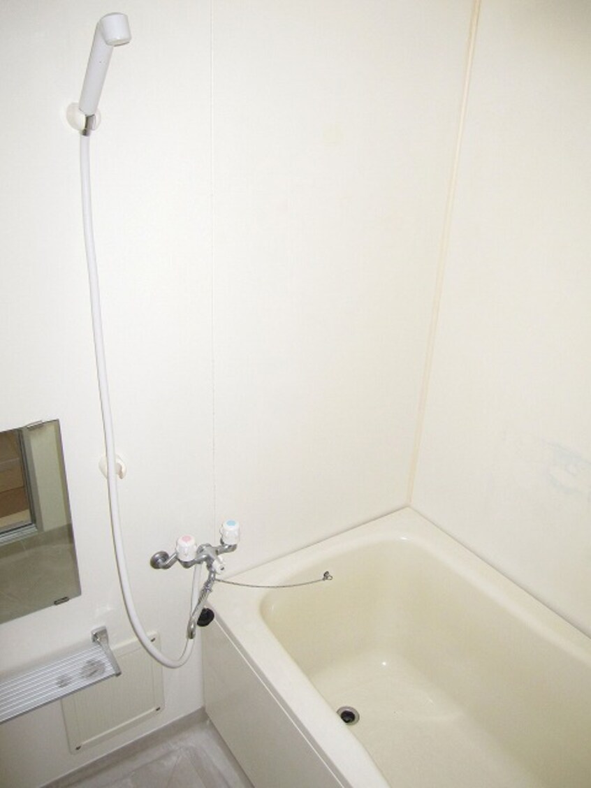 バス／シャワールーム等 ニューシティー八栗口Ｂ