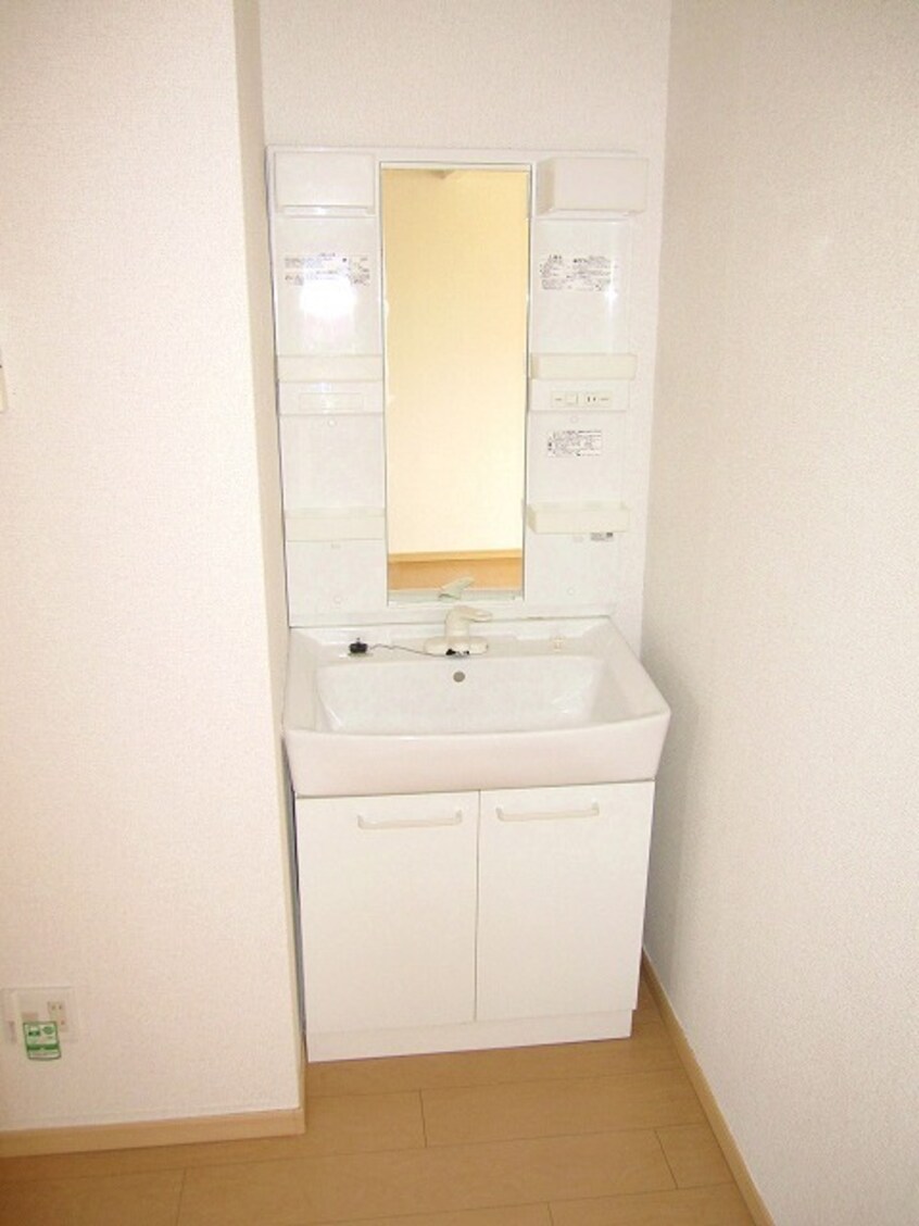 洗面所 ニューシティー八栗口Ｂ