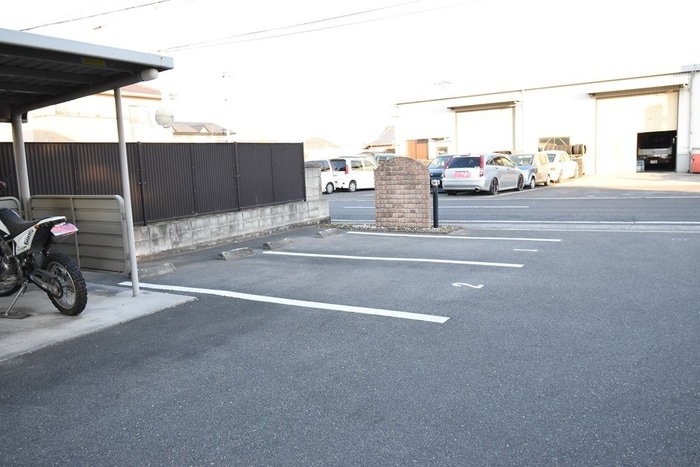 駐車場 アウローラ