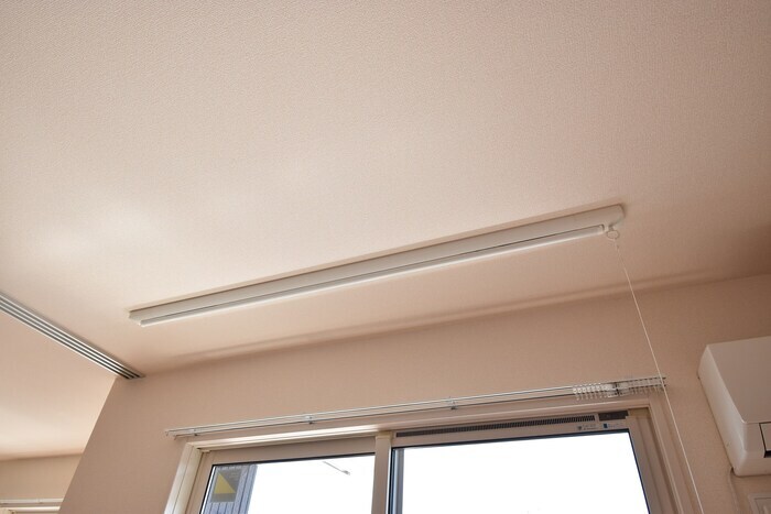 室内物干し ガーデンクォーツ B棟