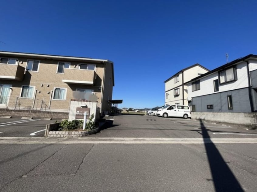 駐車場 グランシャリオ