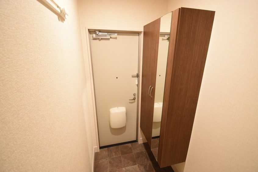 玄関 サンシャイン前田C棟 C棟