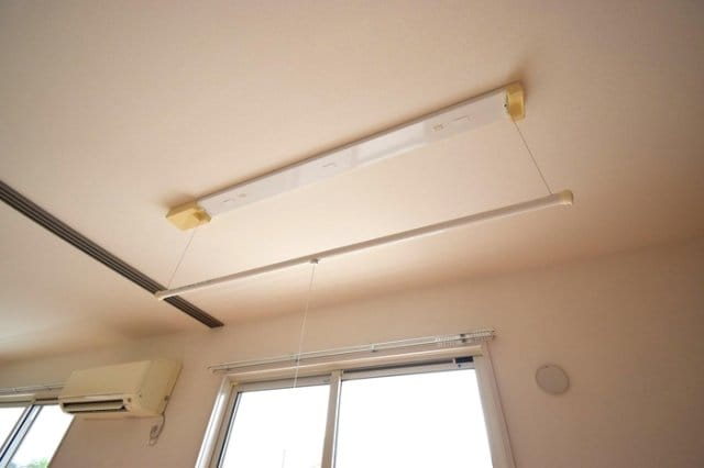 室内物干し サンパティーク B棟