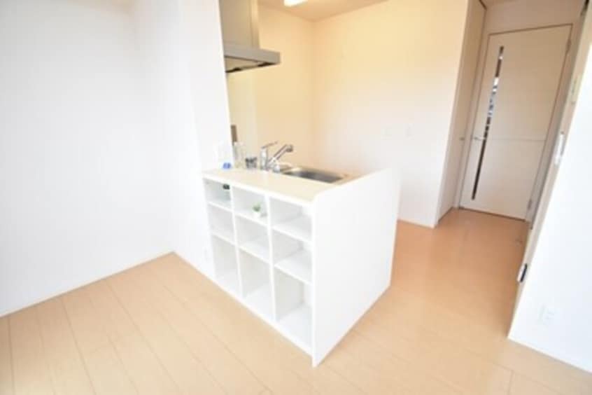 カウンター下収納 サンフラワー今里