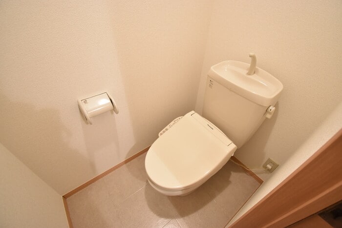 温水洗浄暖房便座 ユイマールガーデンⅢ