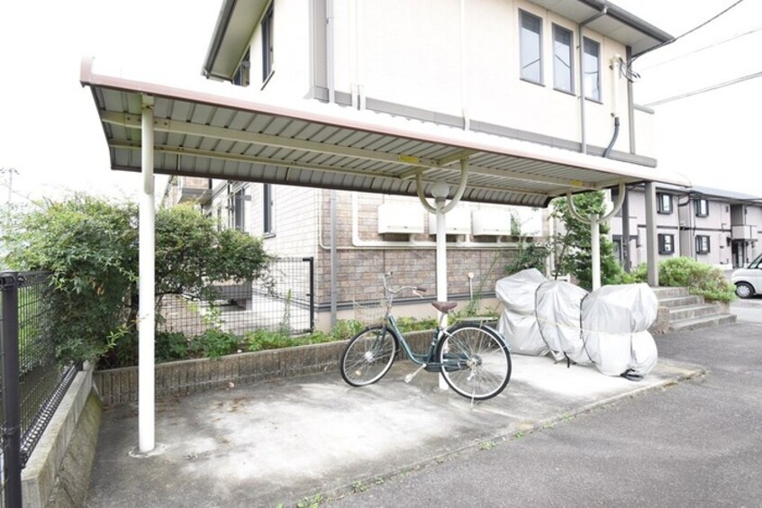 駐輪場 ユイマールガーデンⅢ