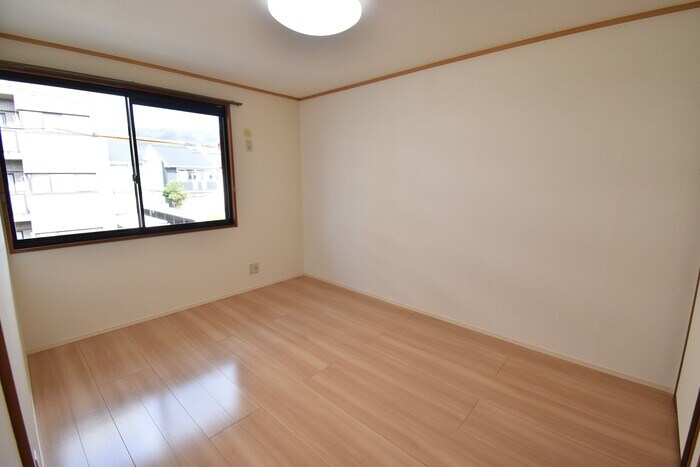 洋室６帖 ラフィーネ A棟