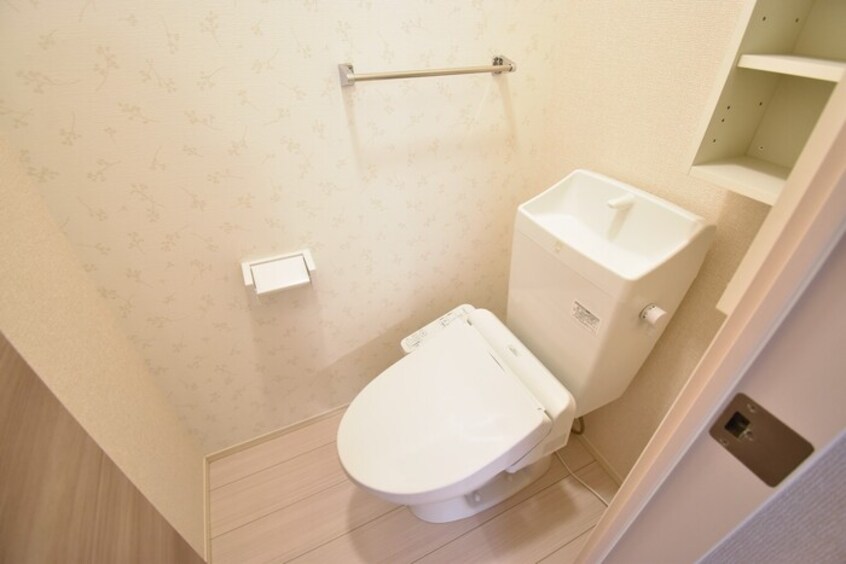 温水洗浄暖房便座 ルピナス B棟