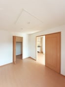 その他 パル・ガーデン　６